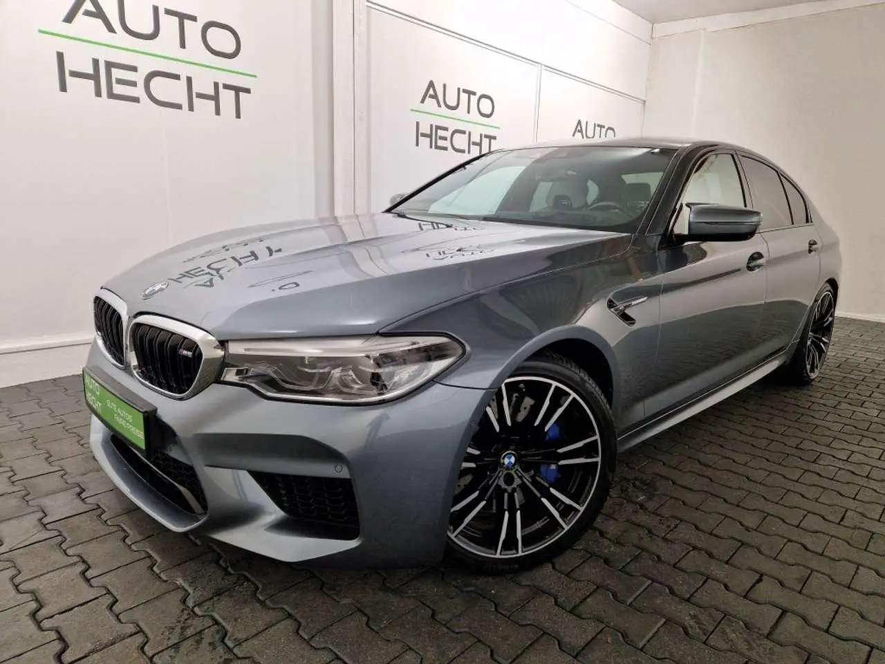 Photo 1 : Bmw M5 2019 Essence