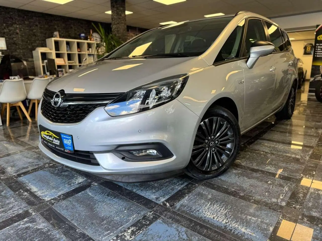 Photo 1 : Opel Zafira 2017 Diesel