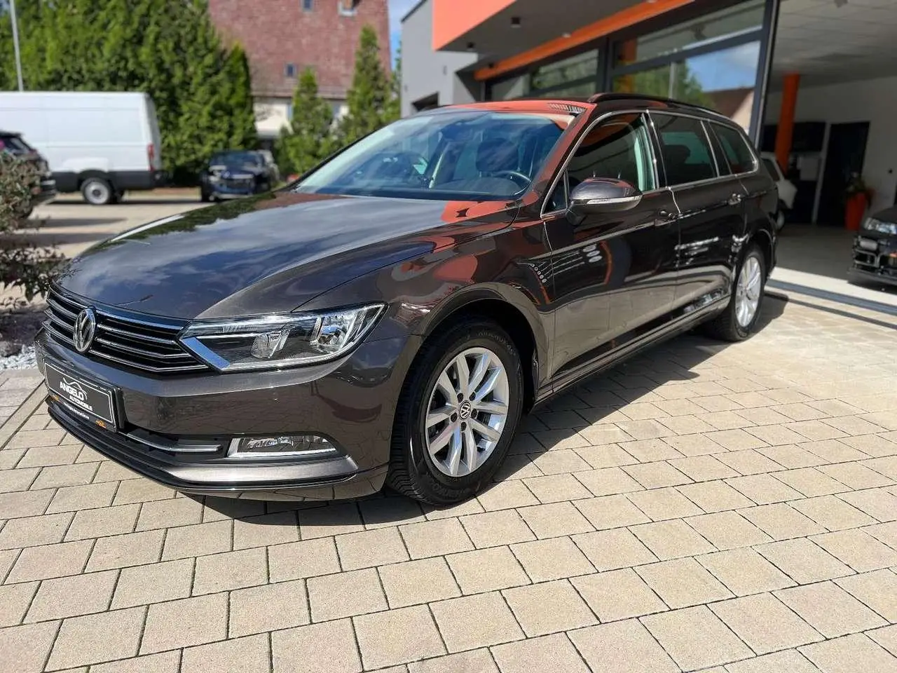 Photo 1 : Volkswagen Passat 2018 Essence