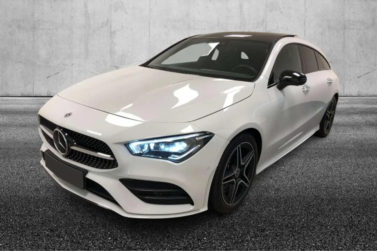 Photo 1 : Mercedes-benz Classe Cla 2020 Petrol