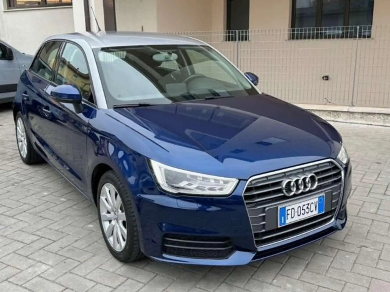 Photo 1 : Audi A1 2016 Diesel