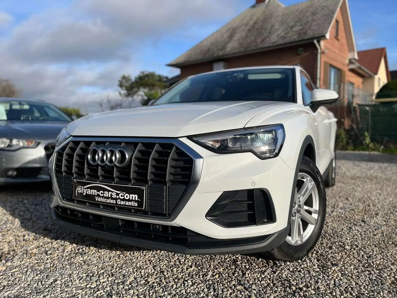 Photo 1 : Audi Q3 2019 Essence