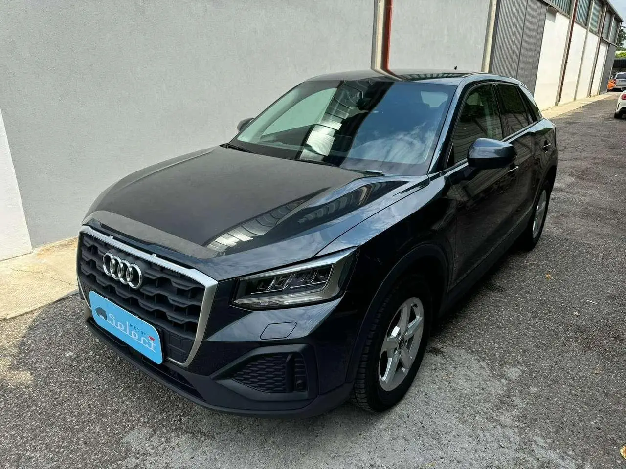 Photo 1 : Audi Q2 2021 Diesel