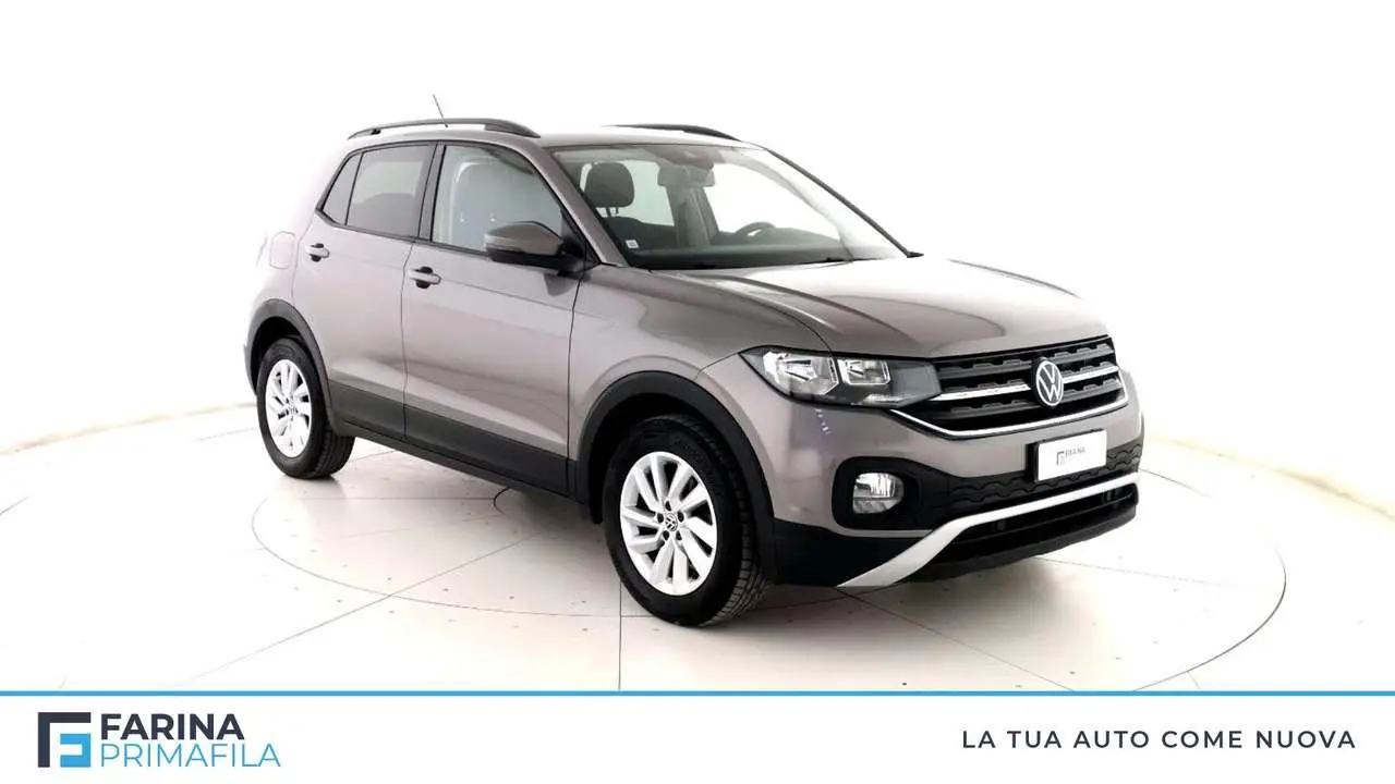 Photo 1 : Volkswagen T-cross 2021 Essence