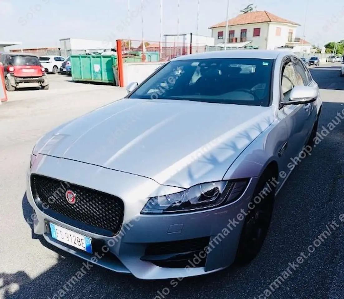 Photo 1 : Jaguar Xf 2018 Diesel