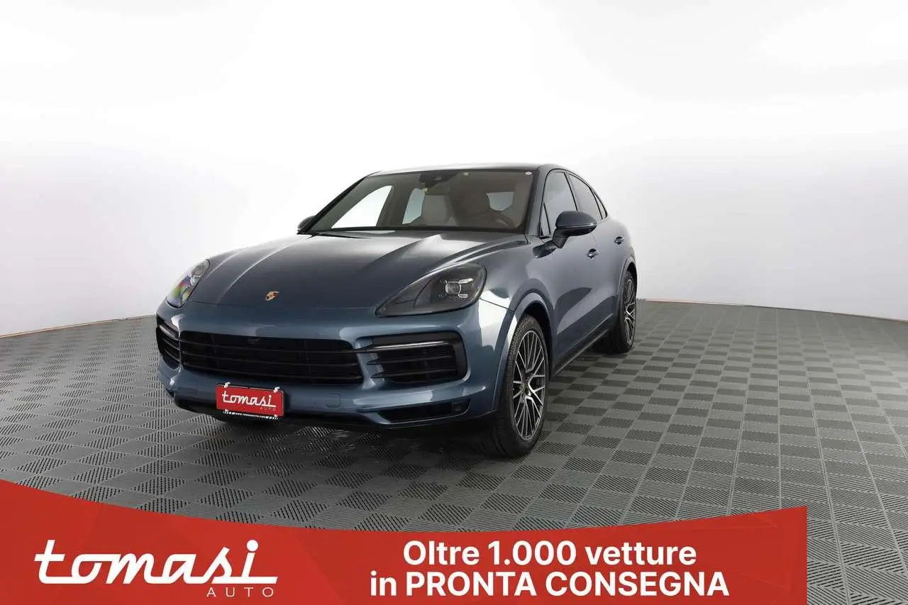 Photo 1 : Porsche Cayenne 2019 Essence