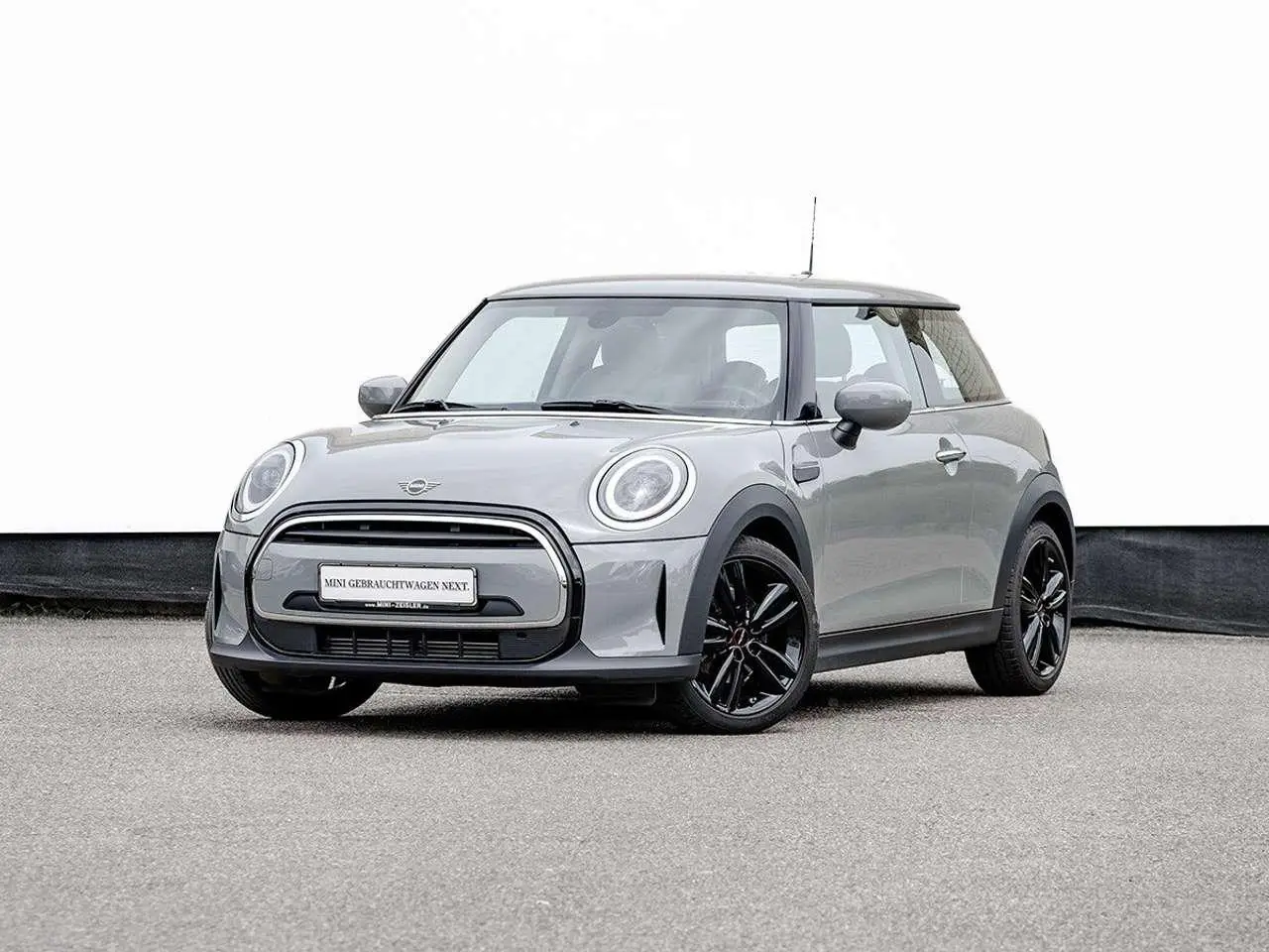 Photo 1 : Mini One 2021 Petrol