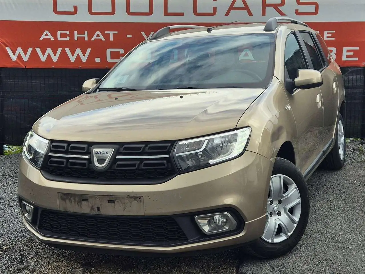 Photo 1 : Dacia Logan 2020 LPG