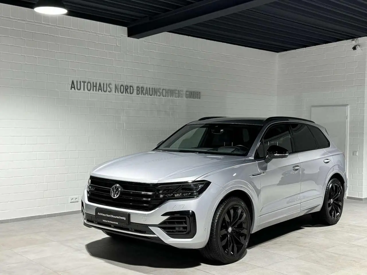 Photo 1 : Volkswagen Touareg 2020 Diesel