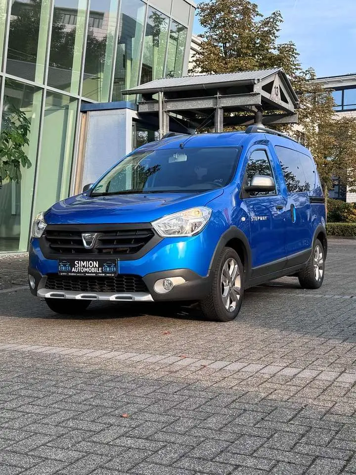 Photo 1 : Dacia Dokker 2016 Petrol