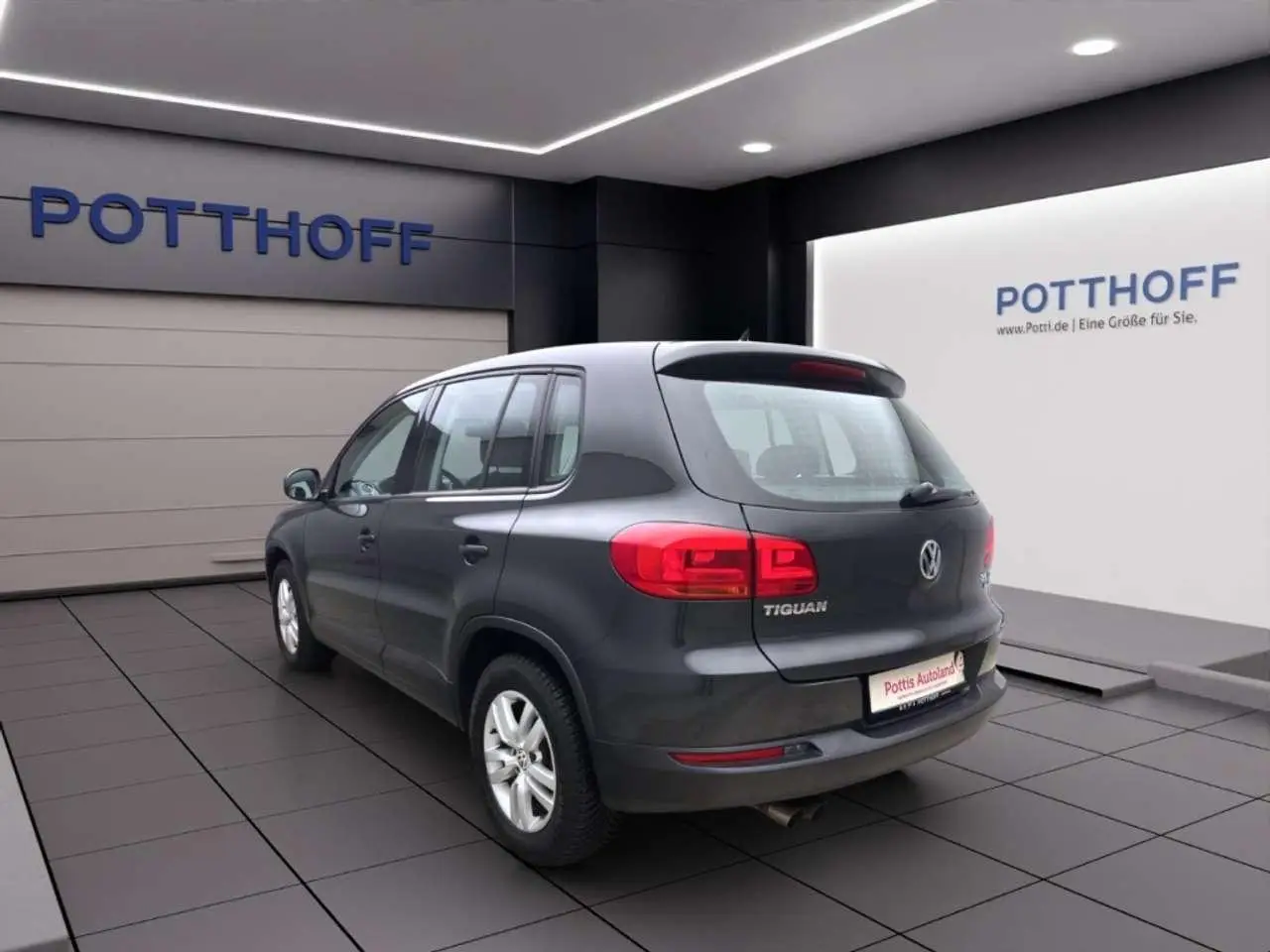 Photo 1 : Volkswagen Tiguan 2015 Petrol