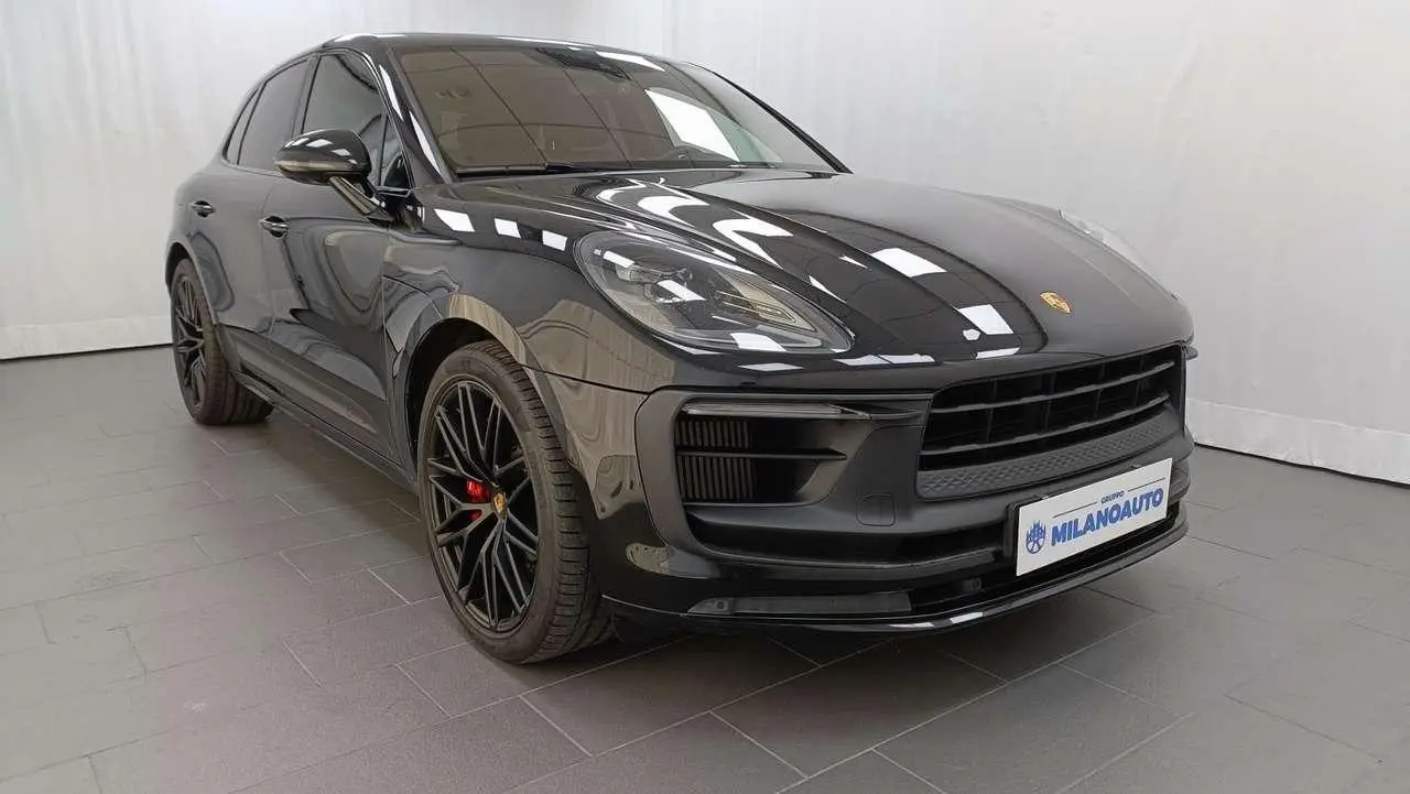 Photo 1 : Porsche Macan 2022 Essence