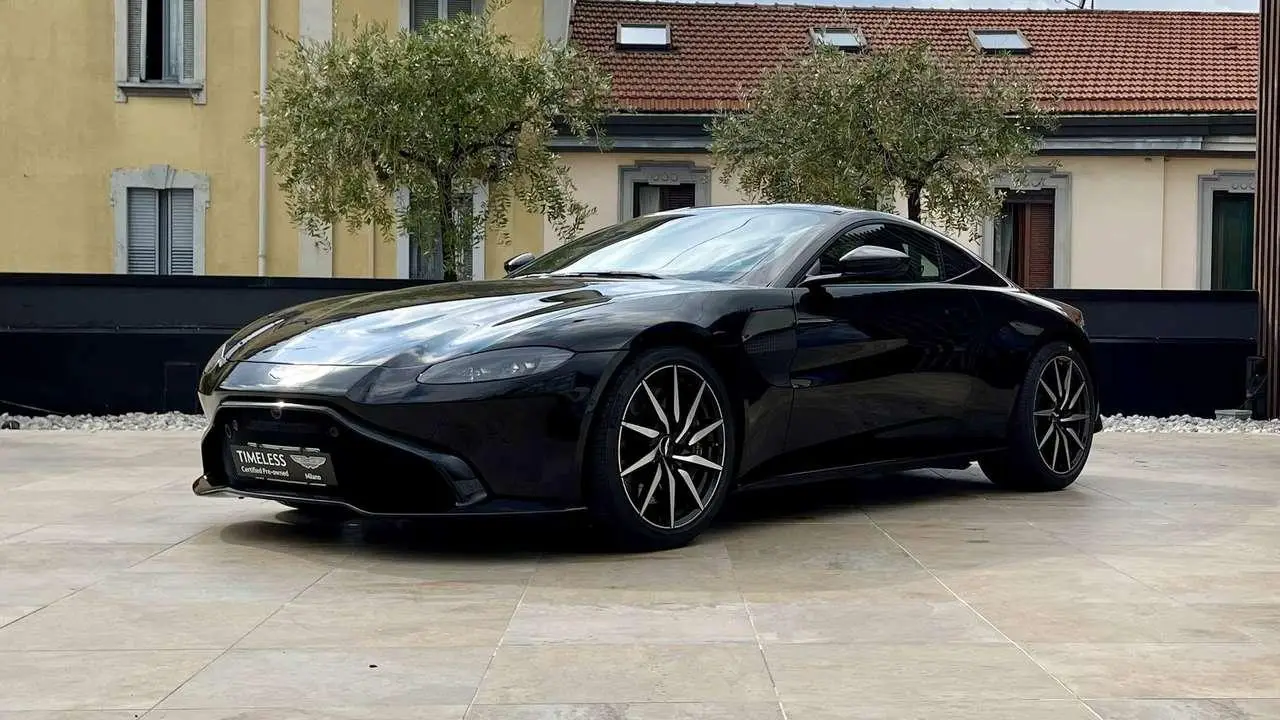 Photo 1 : Aston Martin Vantage 2019 Petrol