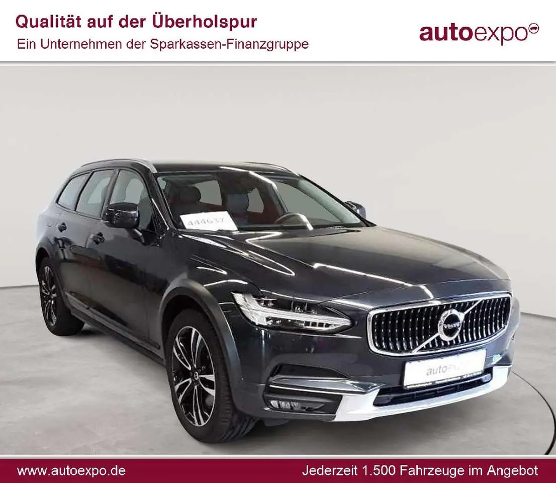 Photo 1 : Volvo V90 2020 Essence