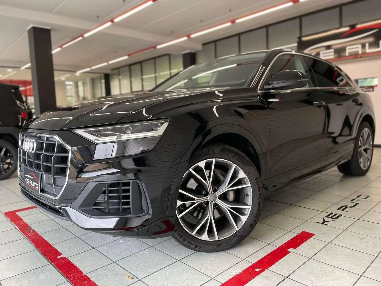 Photo 1 : Audi Q8 2019 Hybride