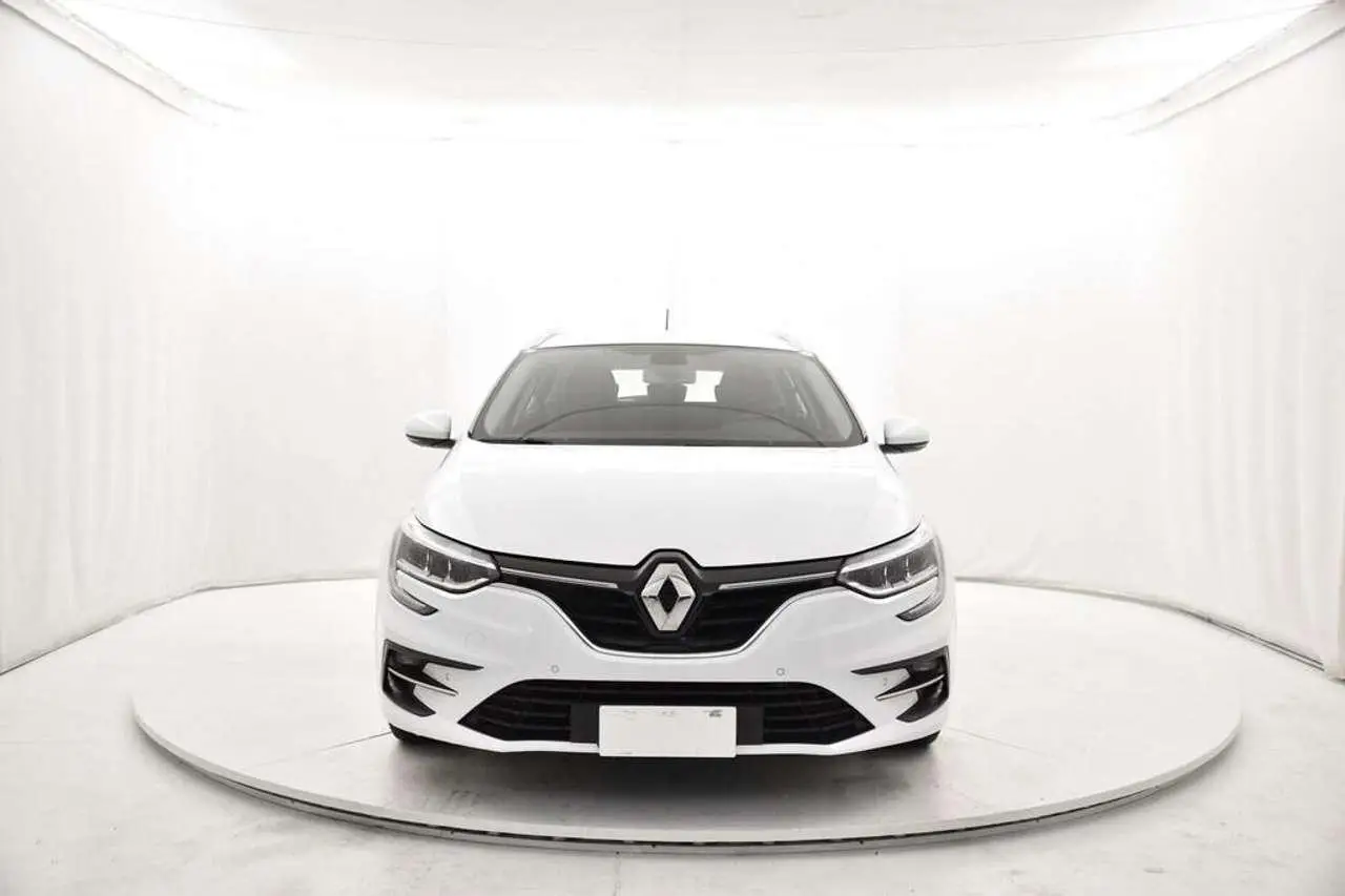 Photo 1 : Renault Megane 2022 Diesel