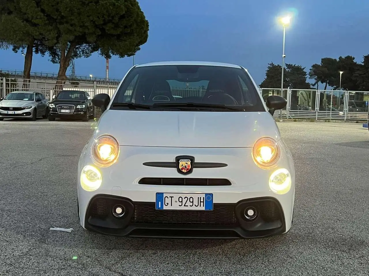 Photo 1 : Abarth 595 2024 Essence