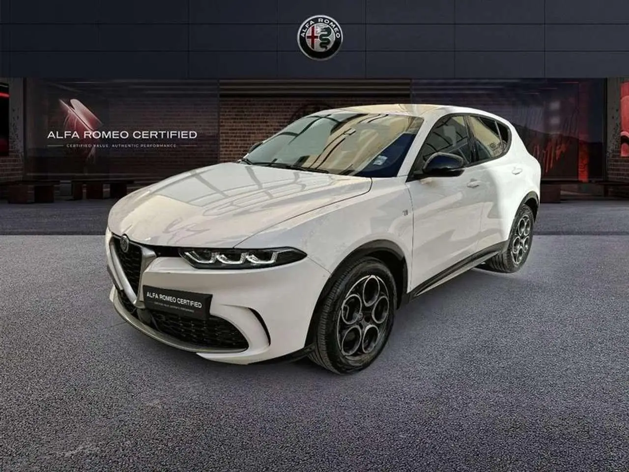 Photo 1 : Alfa Romeo Tonale 2023 Essence