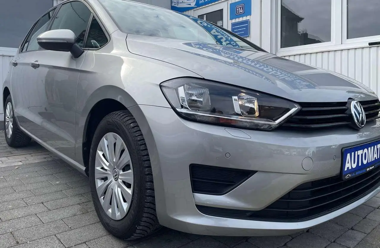 Photo 1 : Volkswagen Golf 2016 Petrol