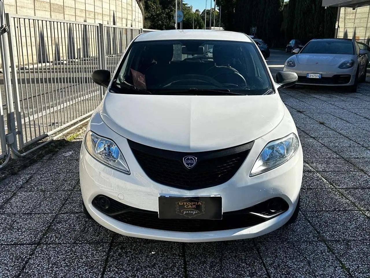 Photo 1 : Lancia Ypsilon 2021 Hybrid