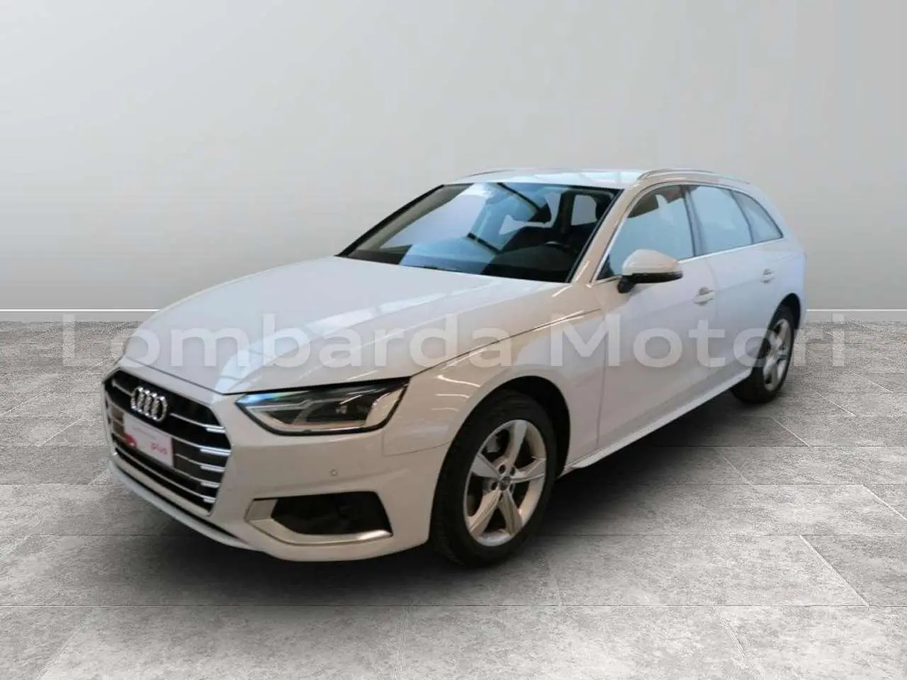 Photo 1 : Audi A4 2021 Hybride