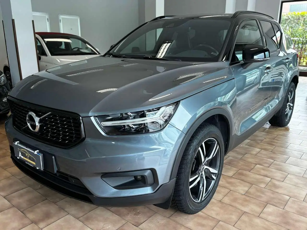 Photo 1 : Volvo Xc40 2019 Diesel