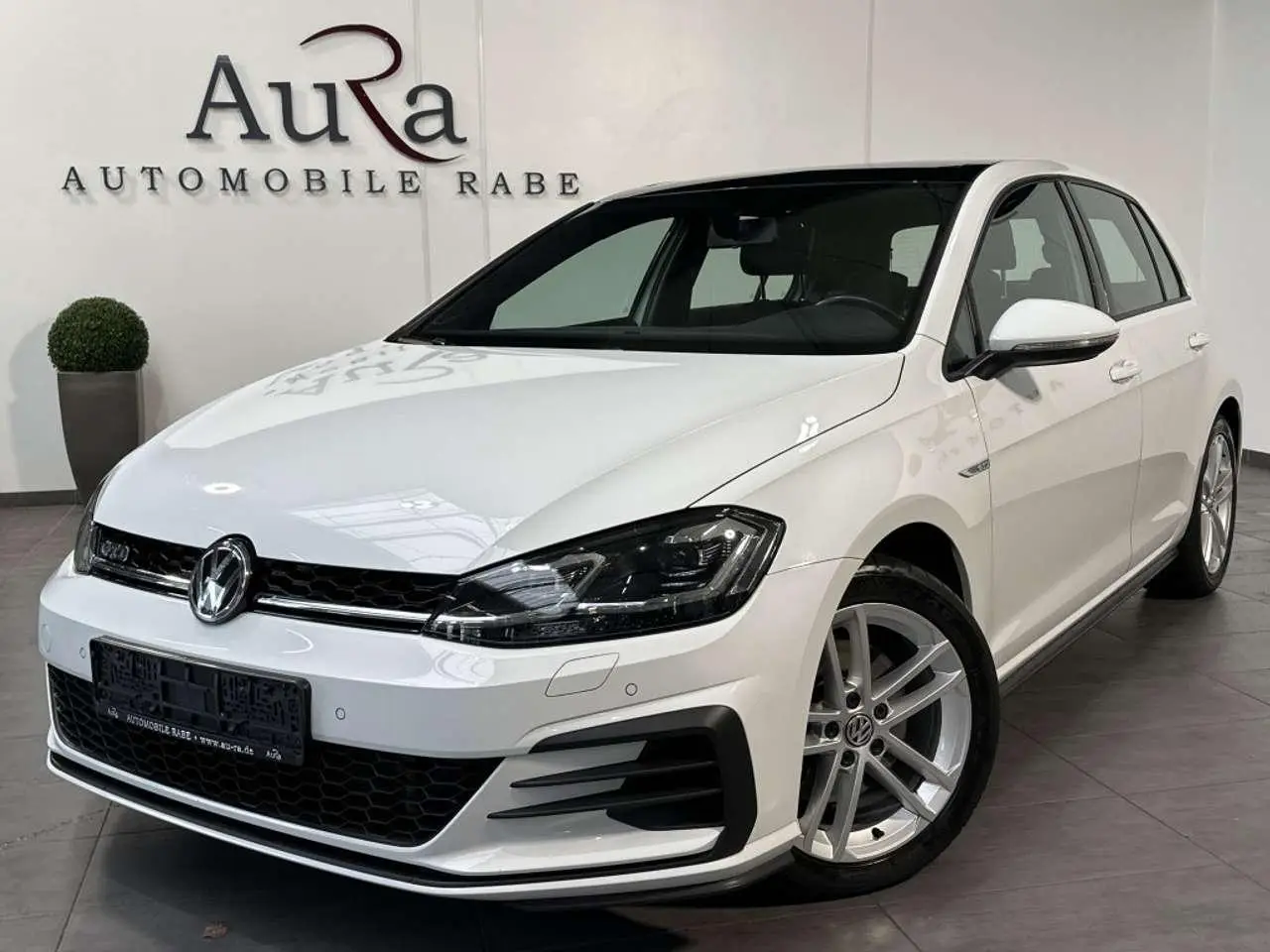 Photo 1 : Volkswagen Golf 2019 Diesel