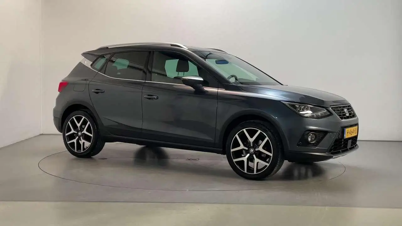 Photo 1 : Seat Arona 2020 Essence