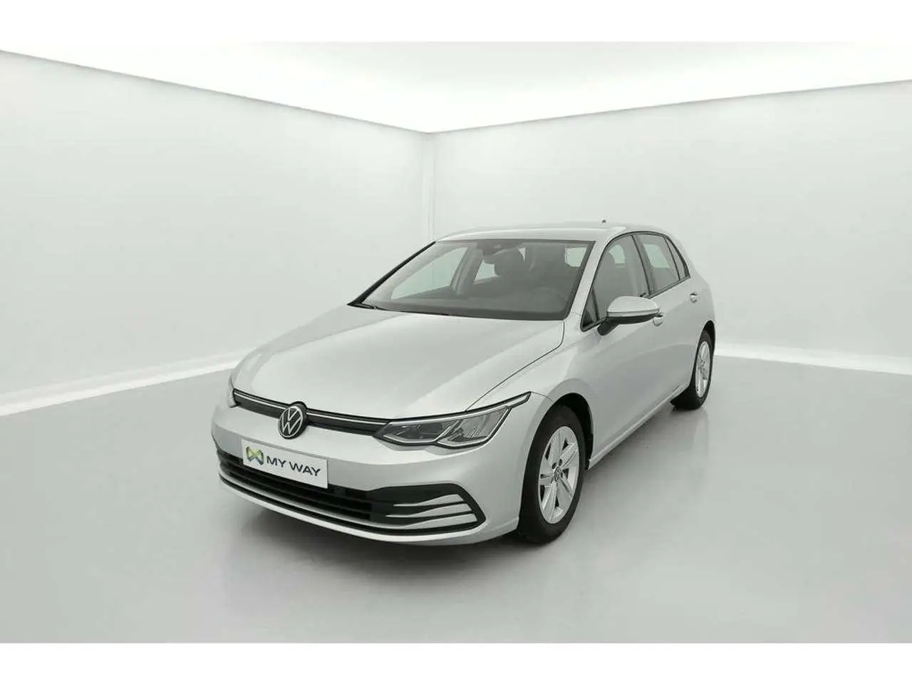 Photo 1 : Volkswagen Golf 2023 Essence