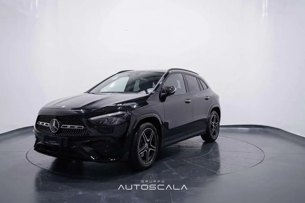 Photo 1 : Mercedes-benz Classe Gla 2024 Diesel