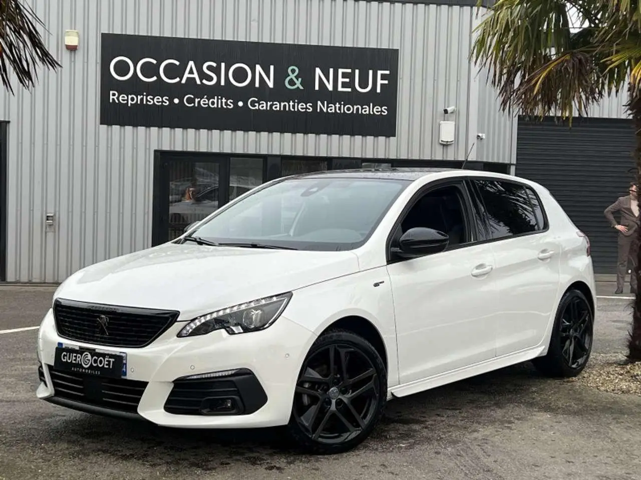 Photo 1 : Peugeot 308 2020 Essence