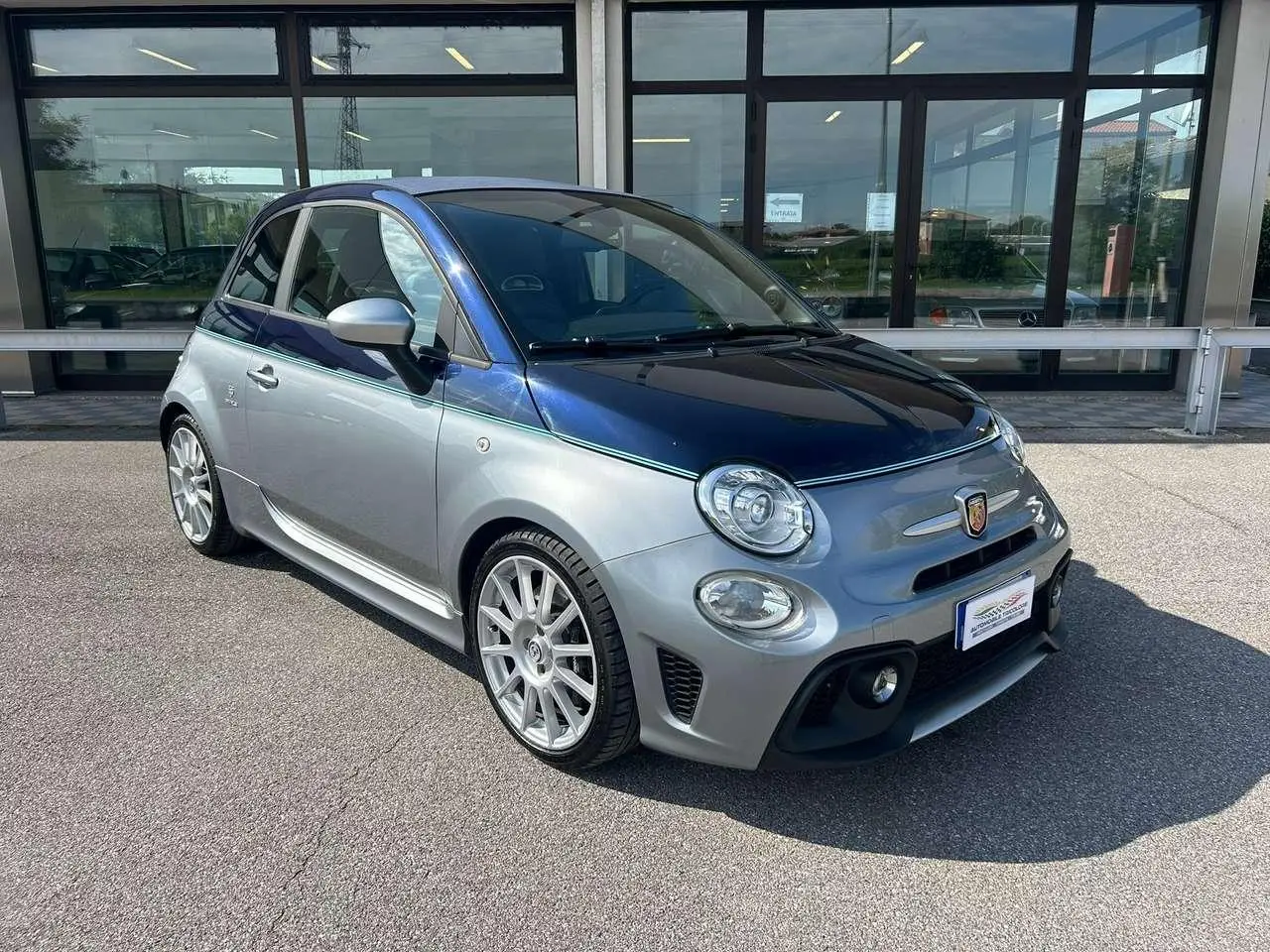 Photo 1 : Abarth 695 2018 Petrol