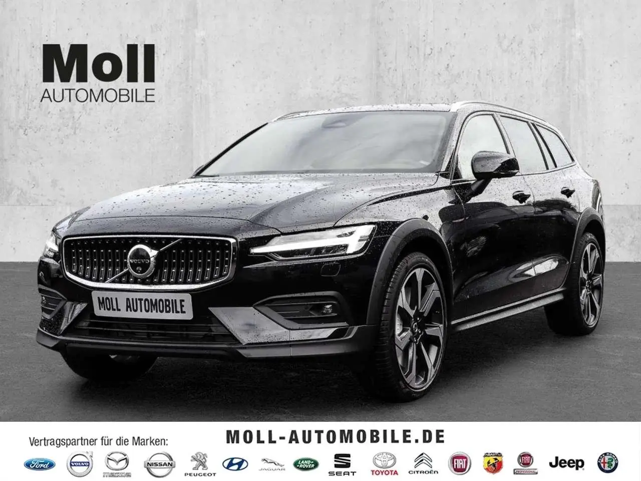 Photo 1 : Volvo V60 2024 Essence