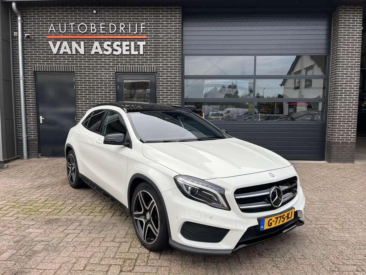 Photo 1 : Mercedes-benz Classe Gla 2017 Essence