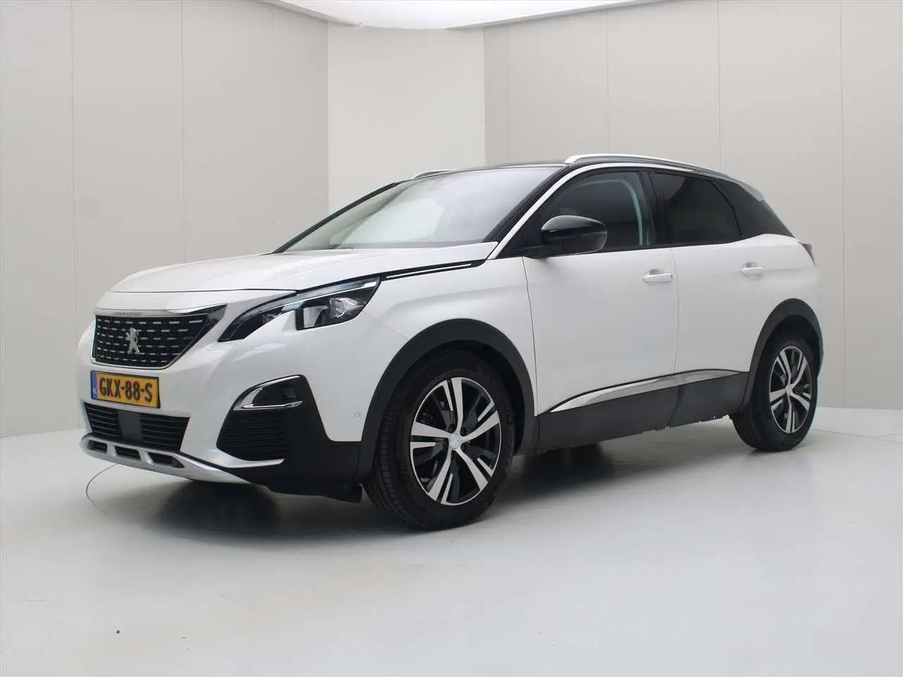 Photo 1 : Peugeot 3008 2018 Petrol