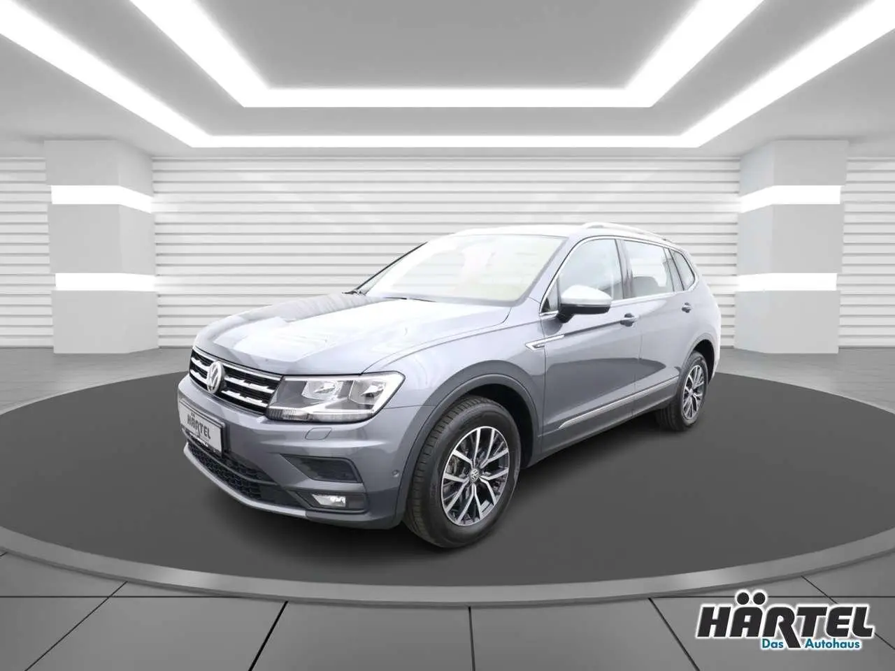 Photo 1 : Volkswagen Tiguan 2021 Diesel