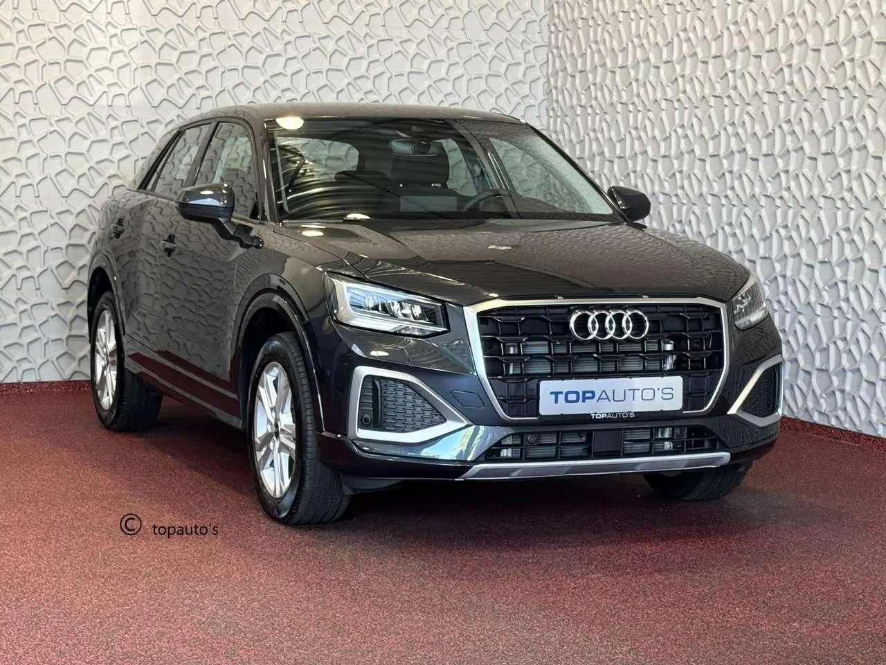 Photo 1 : Audi Q2 2024 Essence