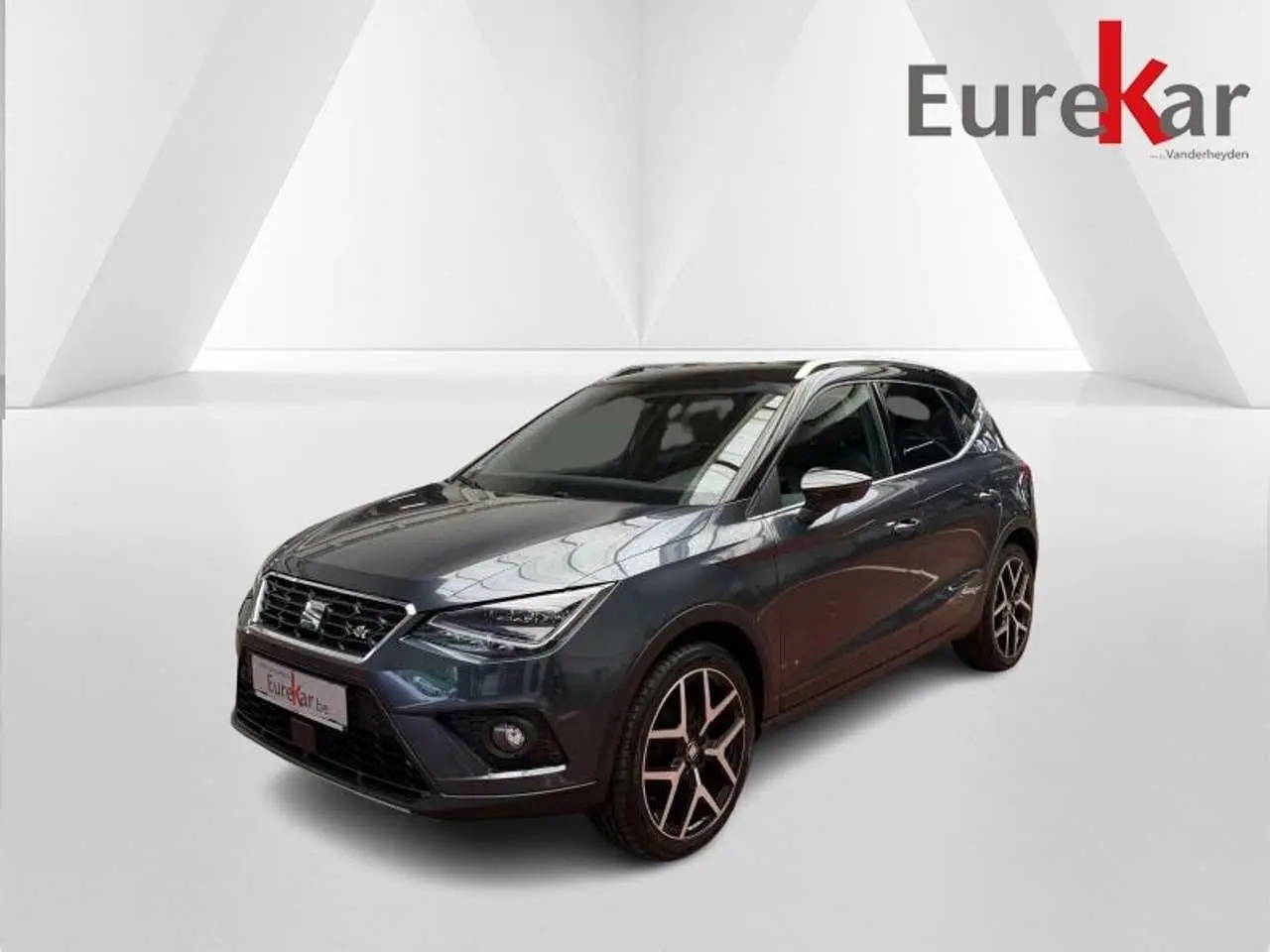 Photo 1 : Seat Arona 2021 Essence