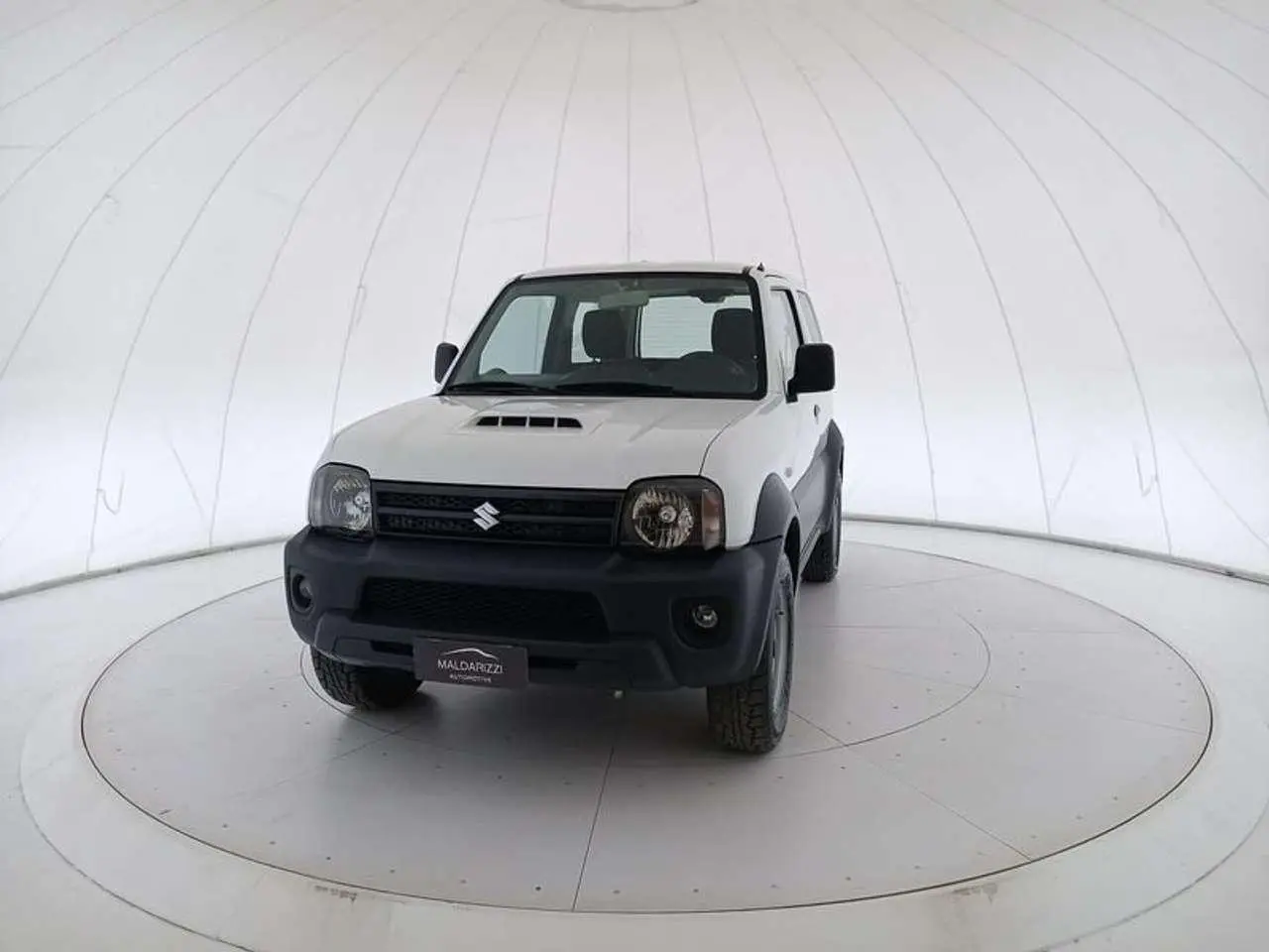 Photo 1 : Suzuki Jimny 2018 Petrol