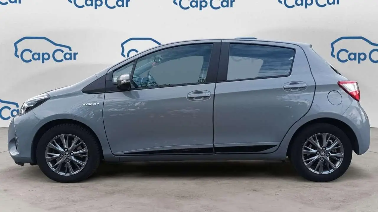 Photo 1 : Toyota Yaris 2018 Hybrid