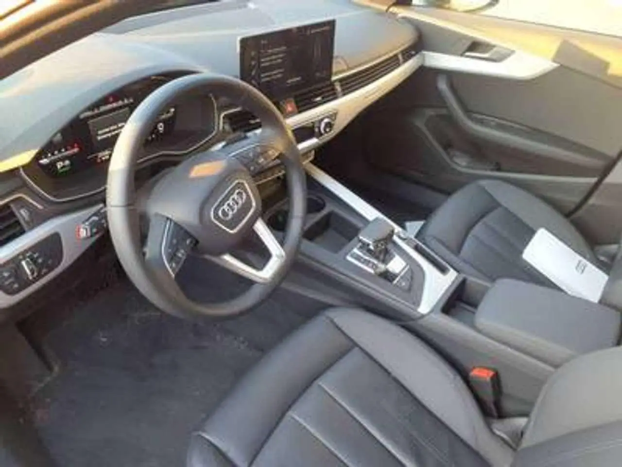 Photo 1 : Audi A4 2024 Diesel