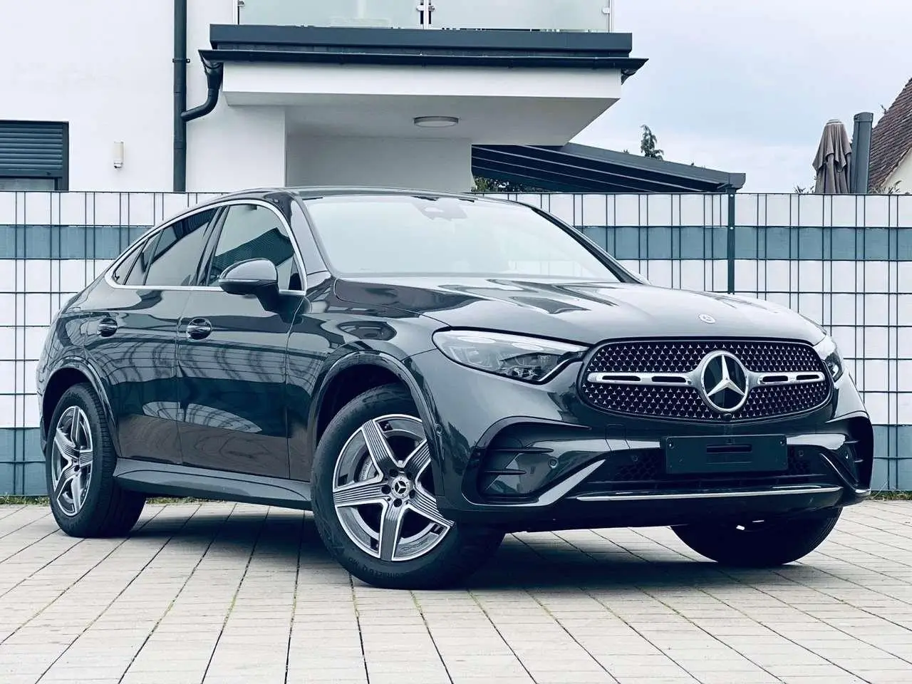 Photo 1 : Mercedes-benz Classe Glc 2024 Essence