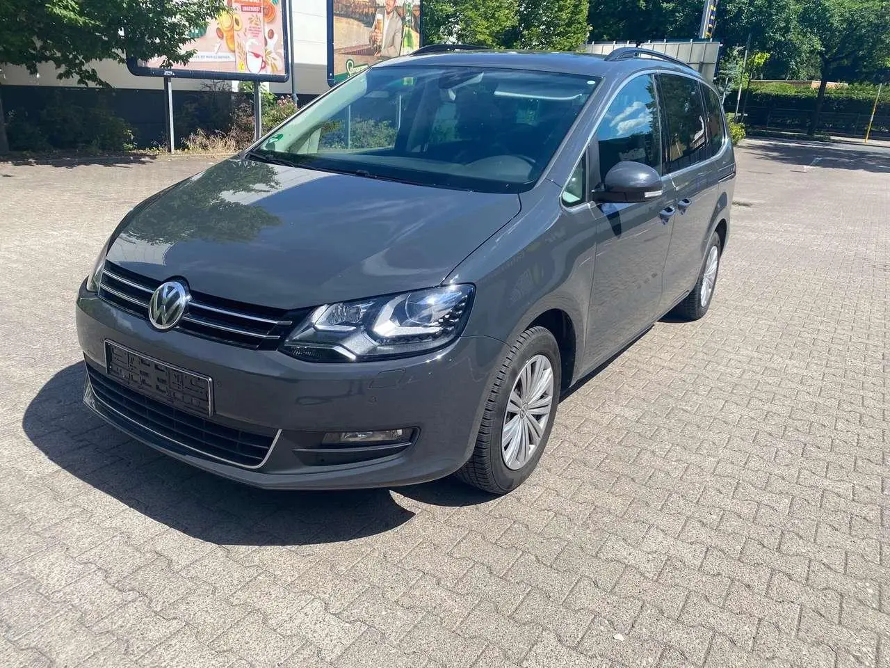 Photo 1 : Volkswagen Sharan 2020 Petrol