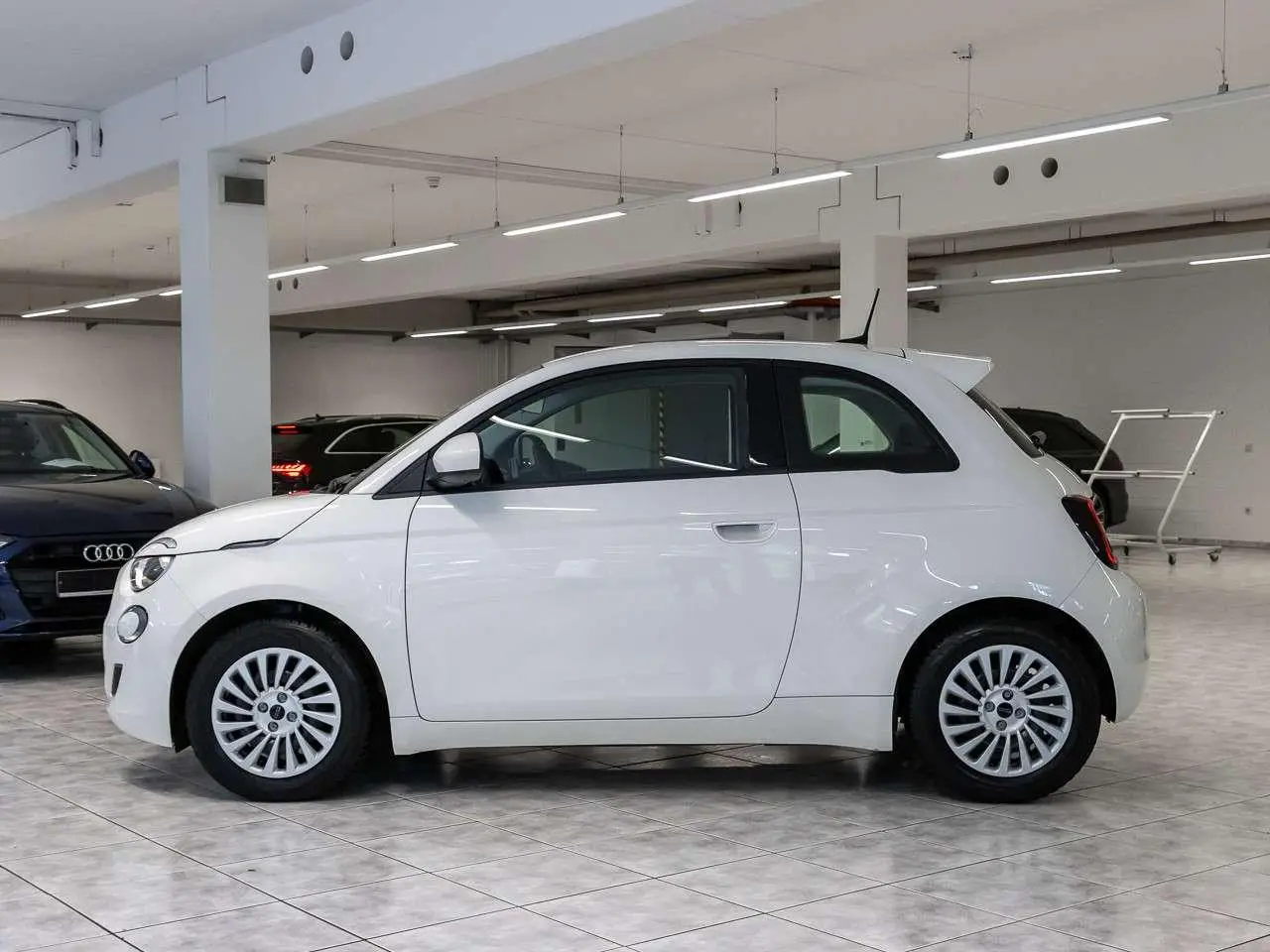 Photo 1 : Fiat 500 2021 Électrique