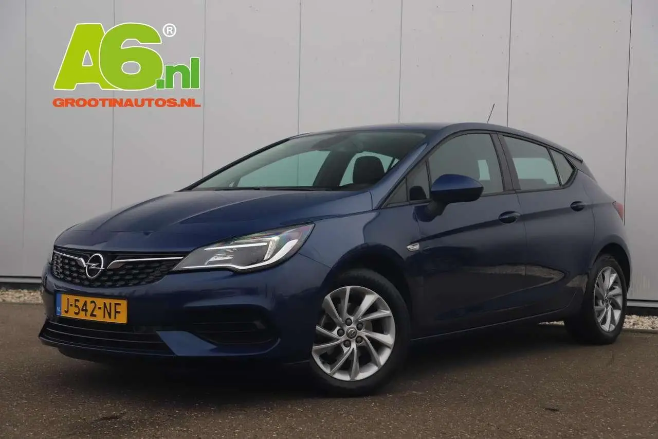 Photo 1 : Opel Astra 2020 Petrol