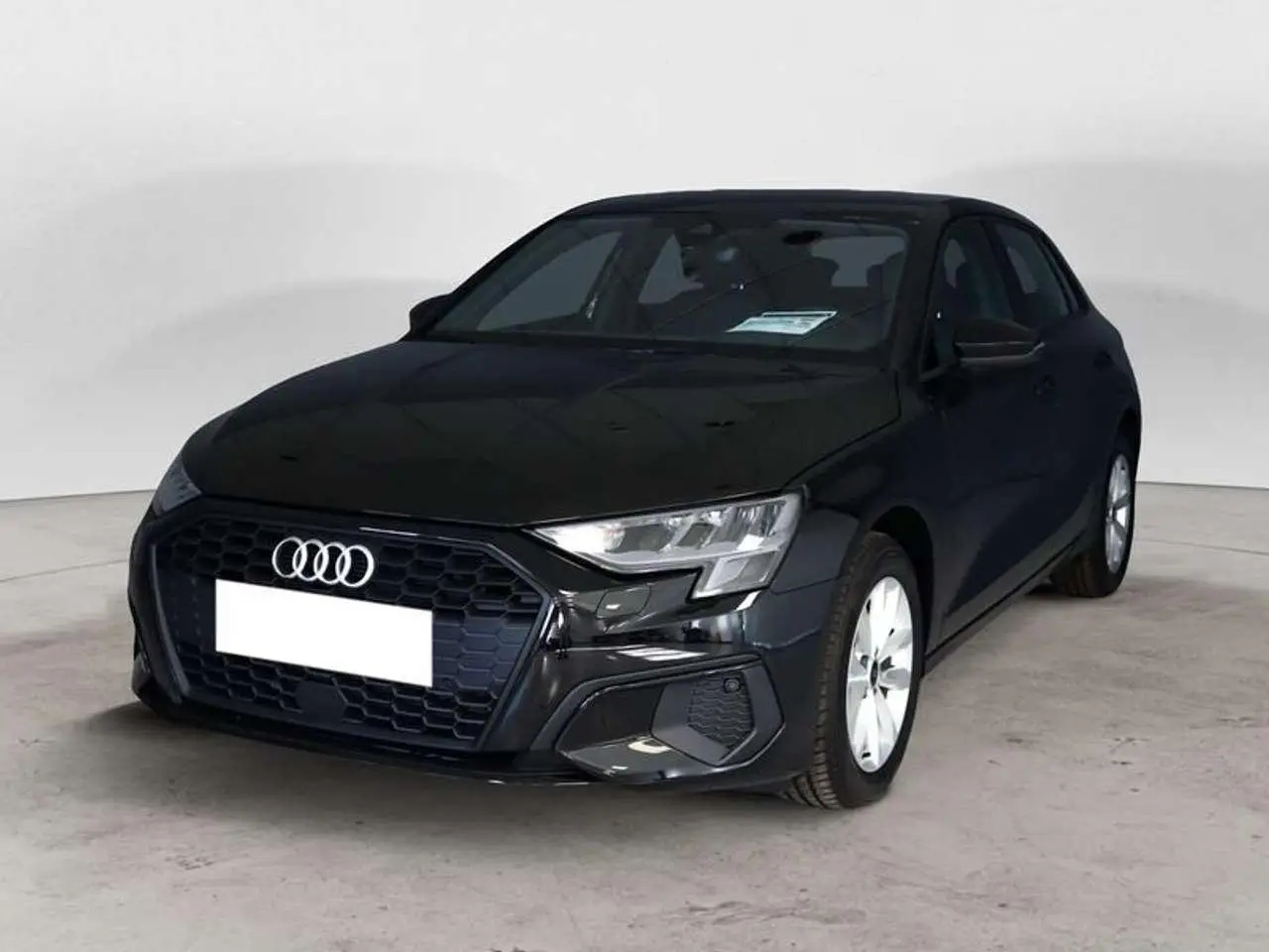 Photo 1 : Audi A3 2023 Petrol