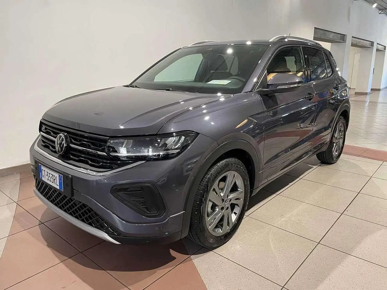 Photo 1 : Volkswagen T-cross 2024 Essence