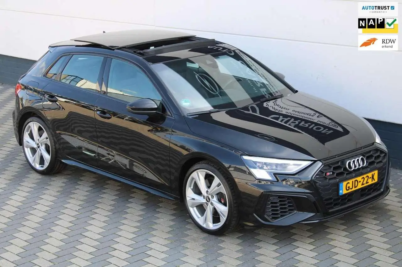 Photo 1 : Audi S3 2021 Essence