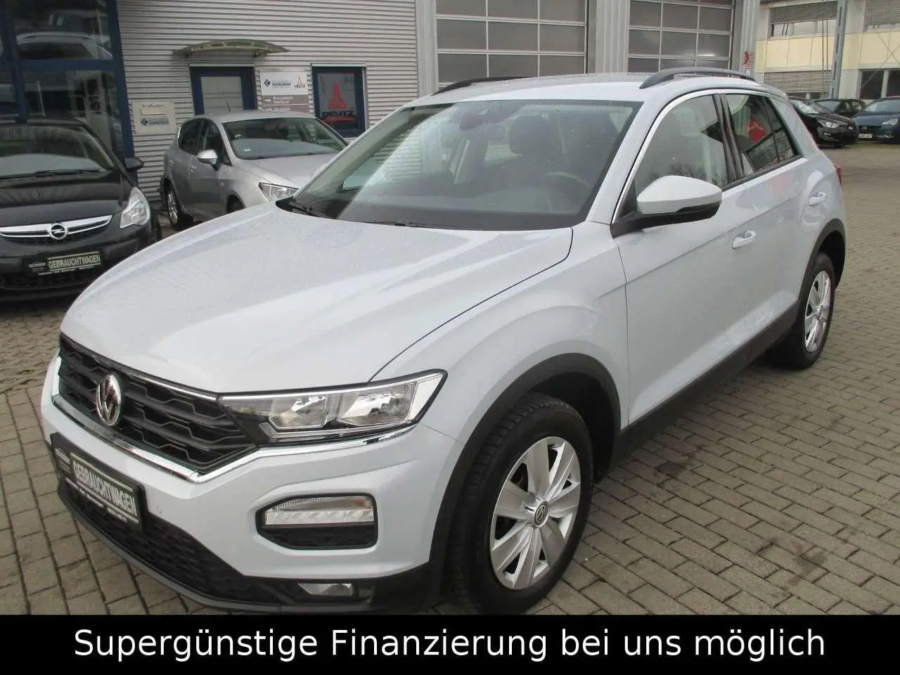 Photo 1 : Volkswagen T-roc 2018 Essence