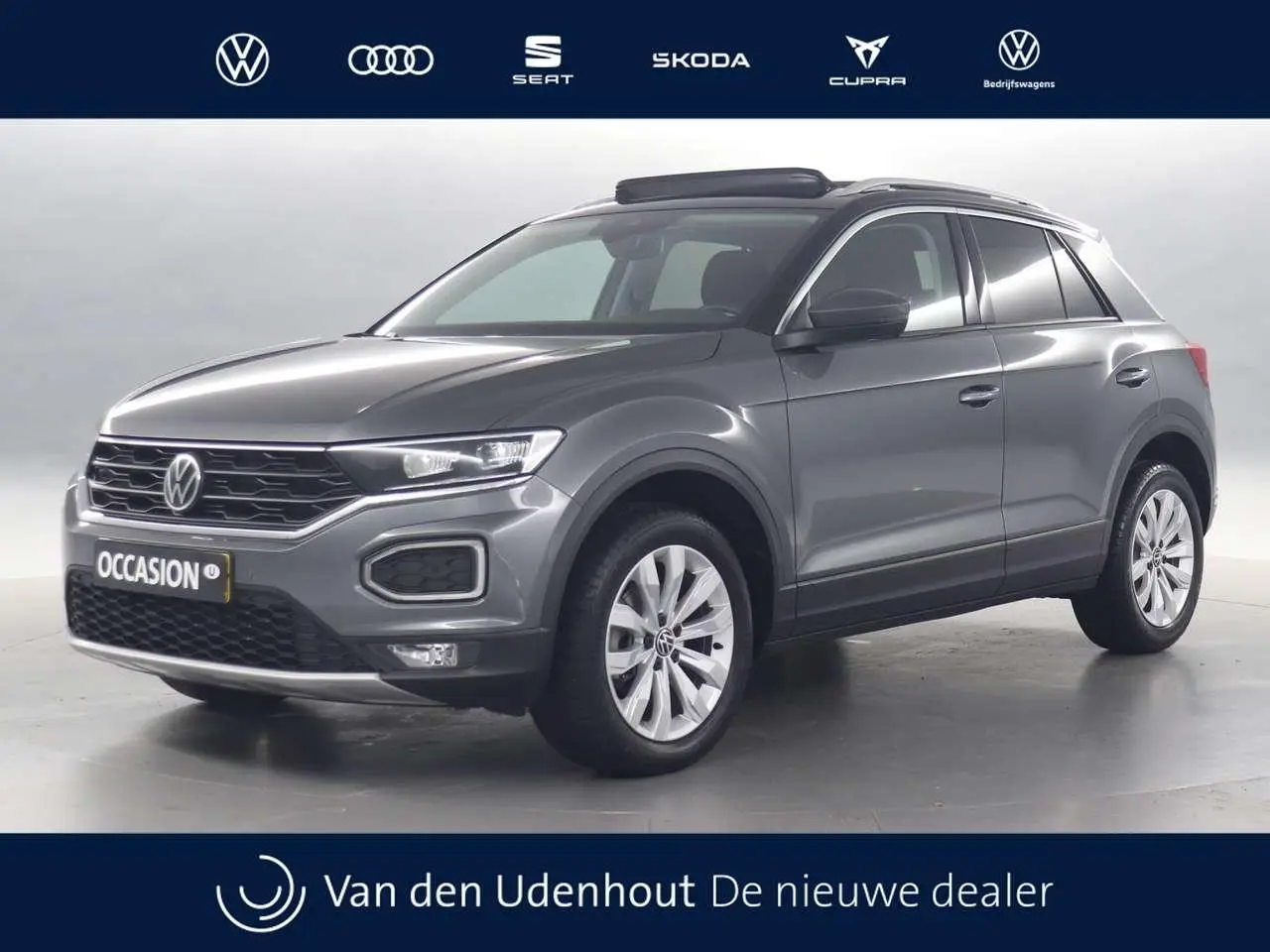 Photo 1 : Volkswagen T-roc 2022 Petrol